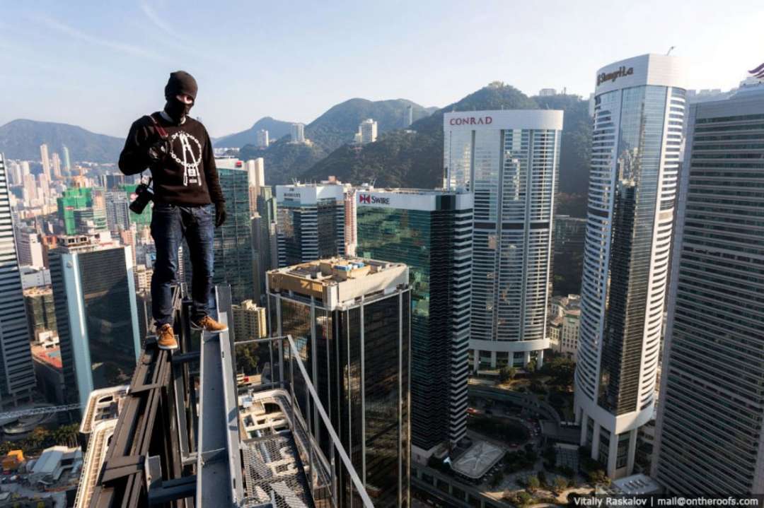 Нестандартная высота. Шанхайская башня руферы. Гонг Конг руферы.